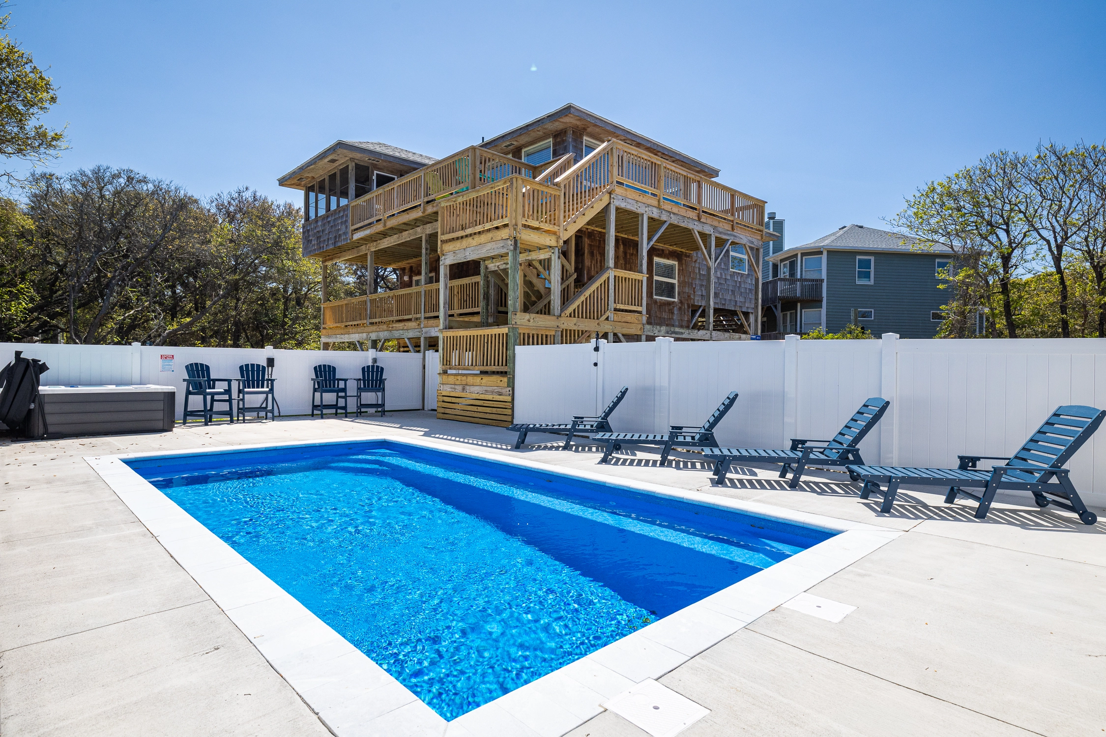 Green Ocean Pear property image