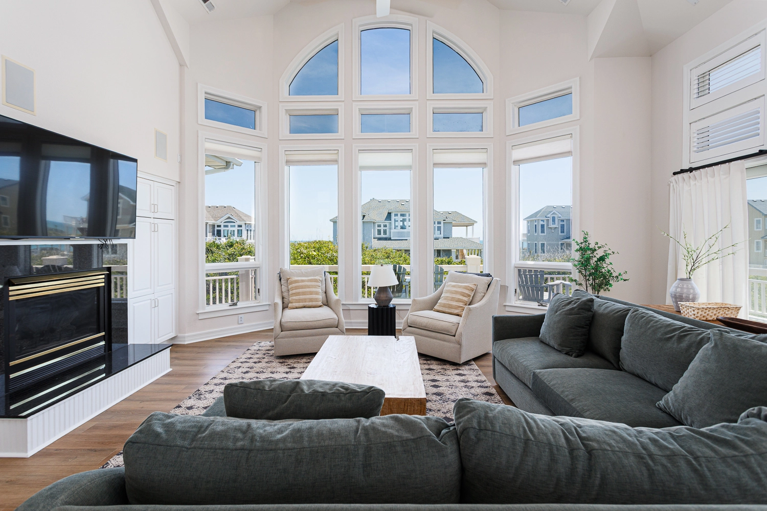 Absolute Delight property image
