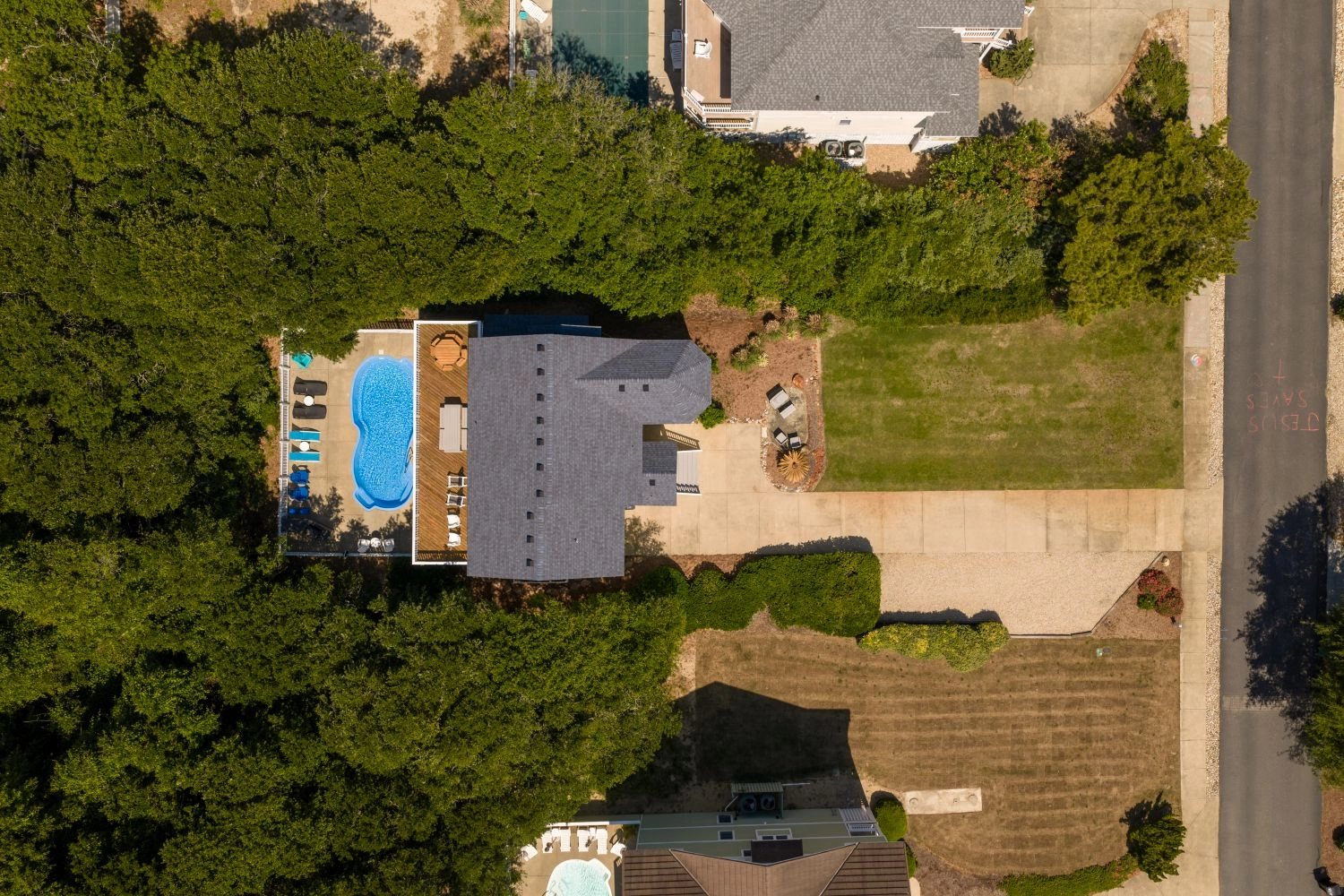 Mellow Yellow property image