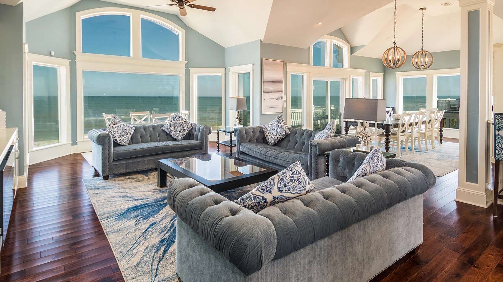 The Ritz in Pine Island