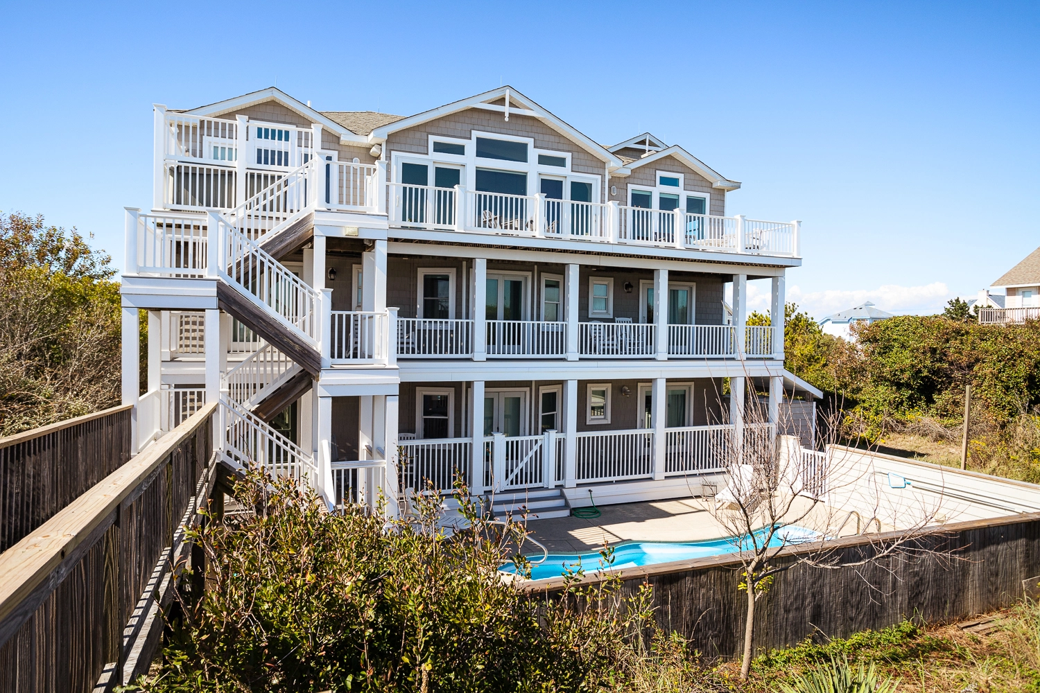 Land's End OBX
